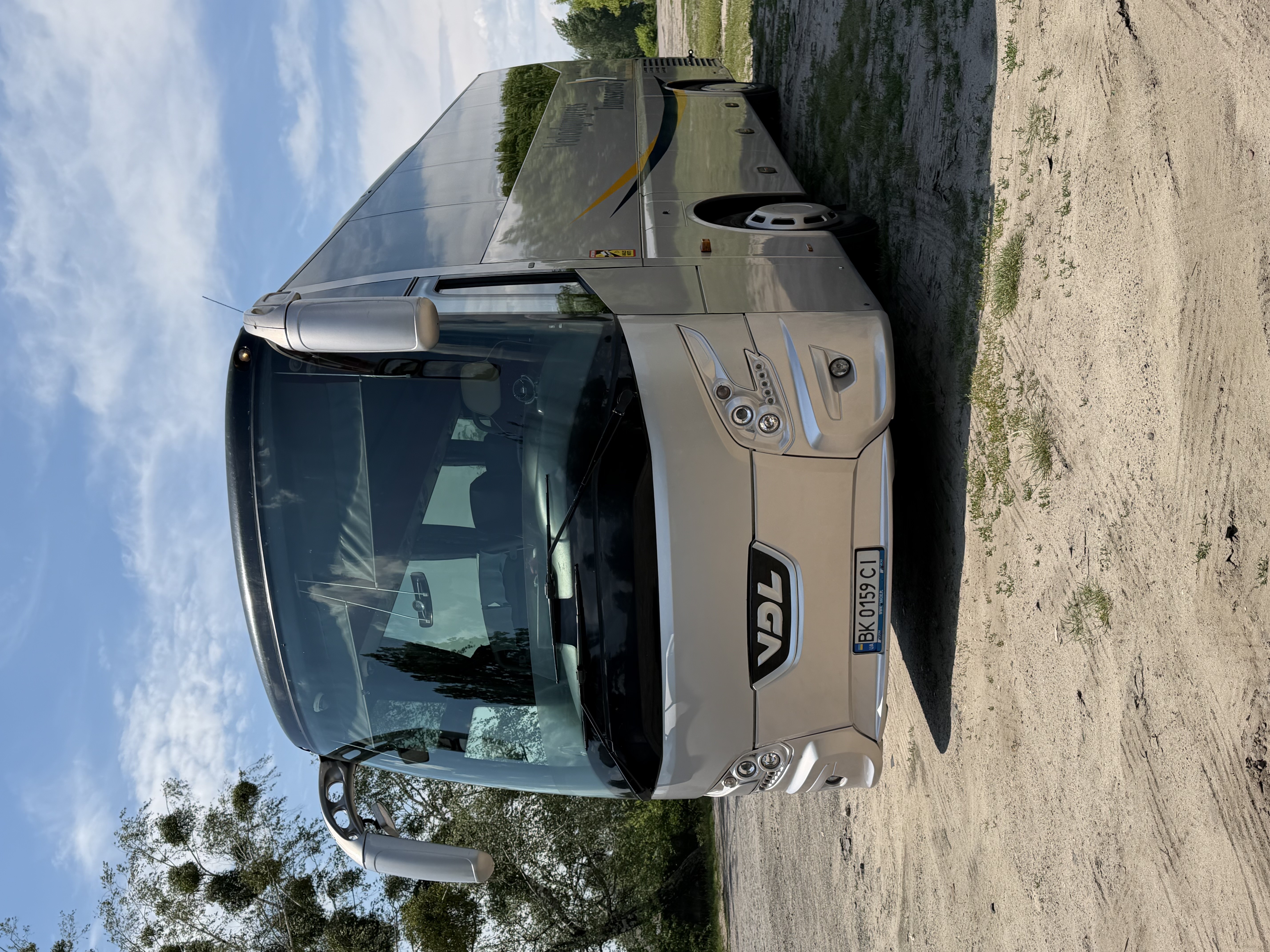 Bus